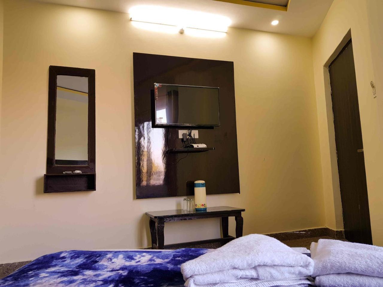 Hotel Homely Abode 댈하우지 외부 사진