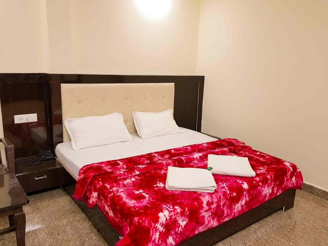 Hotel Homely Abode 댈하우지 외부 사진