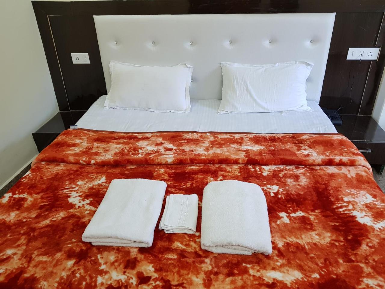 Hotel Homely Abode 댈하우지 외부 사진